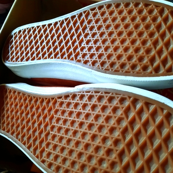 VANS Old Skool Suede Skate Sneakers burnt orange Men 9, Women 10.5 New In Box! - Picture 12 of 12